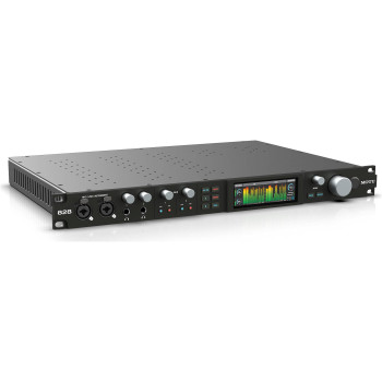 MOTU 828 - аудиоинтерфейс USB, АЦП/ЦАП: 24 бит/192 кГц, ЦАП: ESS Sabre...